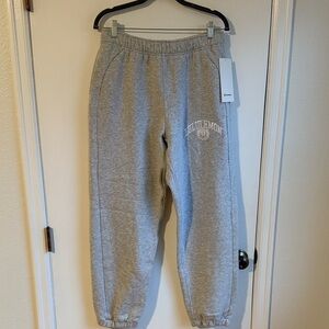 lululemon Scuba Oversized Sweatpants w/ logo, Grey, Size M